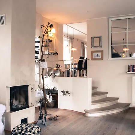 Lovely In Boutique-hotel Velden 3*