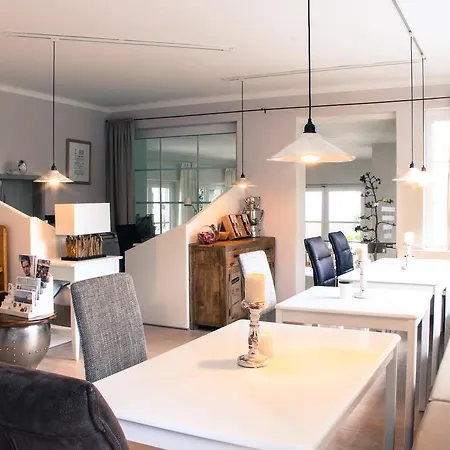 Oda ve Kahvaltı Lovely In Boutique-hotel Velden Velden am Wörthersee