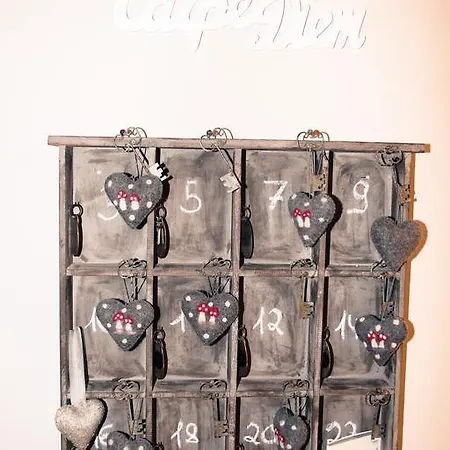 Lovely In Boutique-hotel Velden Oda ve Kahvaltı Velden am Wörthersee